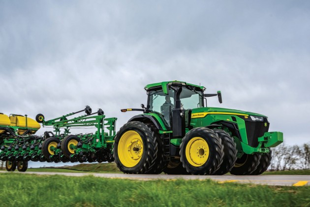 Тракторы John Deere серии 8R