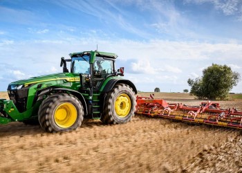 Тракторы John Deere 8R 310