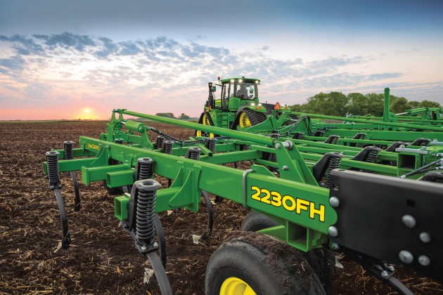 Культиватор John Deere 2230