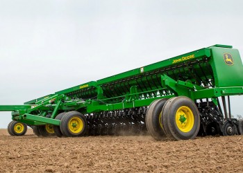 Зернова сівалка John Deere 455 10,7 м