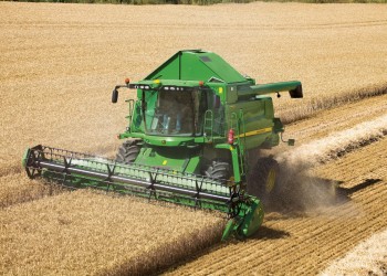 Зерноуборочные комбайны John Deere W650